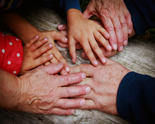 Seniors: les nouvelles formes d'entraide